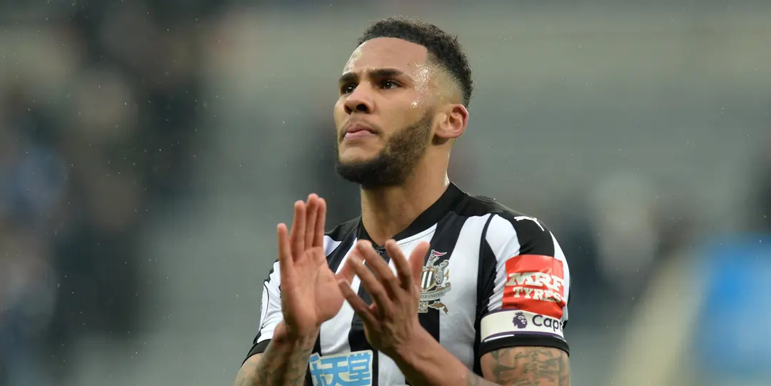 Liverpool target Jamaal Lascelles says he is staying put at Newcastle