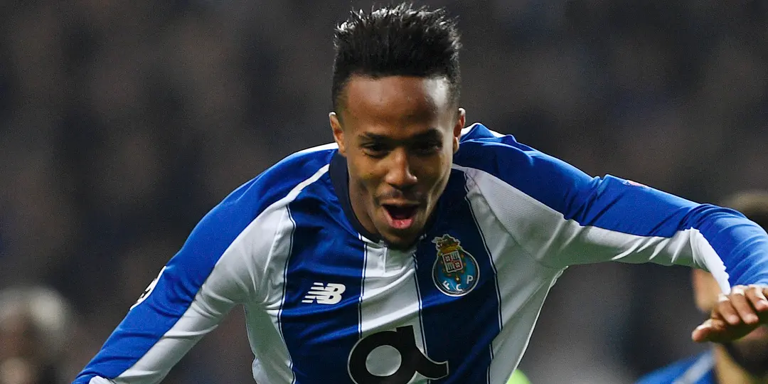 Liverpool show interest in Eder Militao