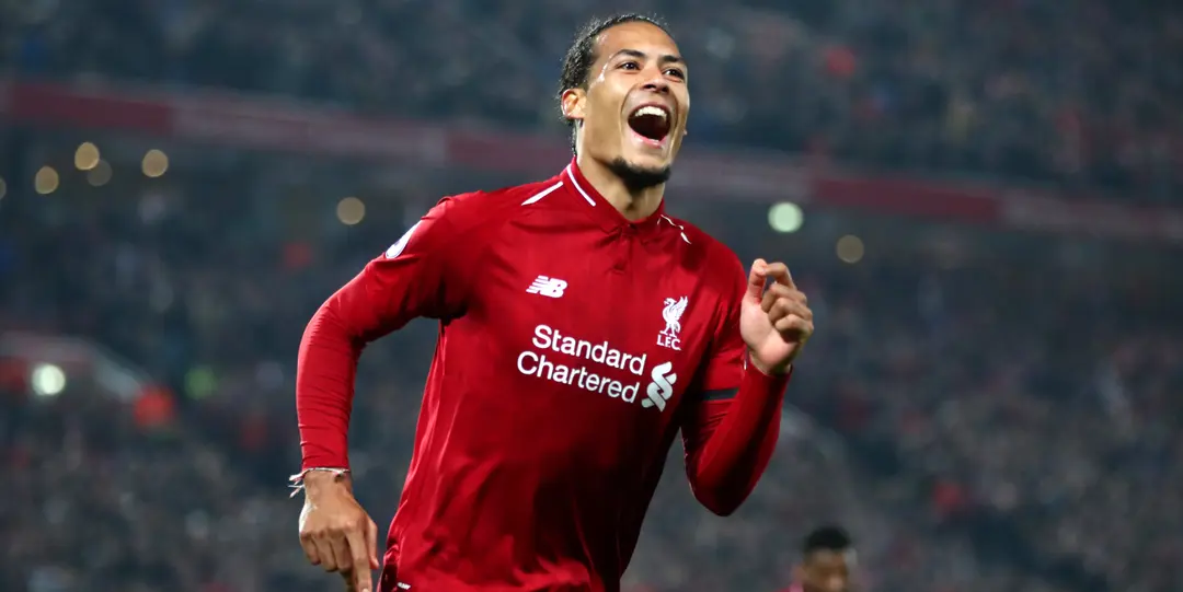 Robertson hails Van Dijk as best centre-back in the world