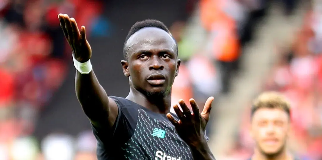 Comedian Russell Howard hails “deadly” Mane – LFC’s most popular attacker?