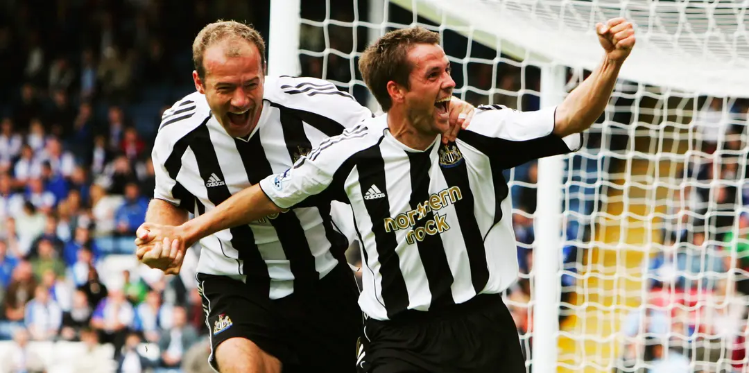 These Liverpool and rival fans react to Owen and Shearer feud on Twitter