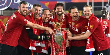 Liverpool considering contract offer for Javi Cendon