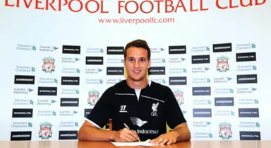 Javier Manquillo: The Forgotten Man?