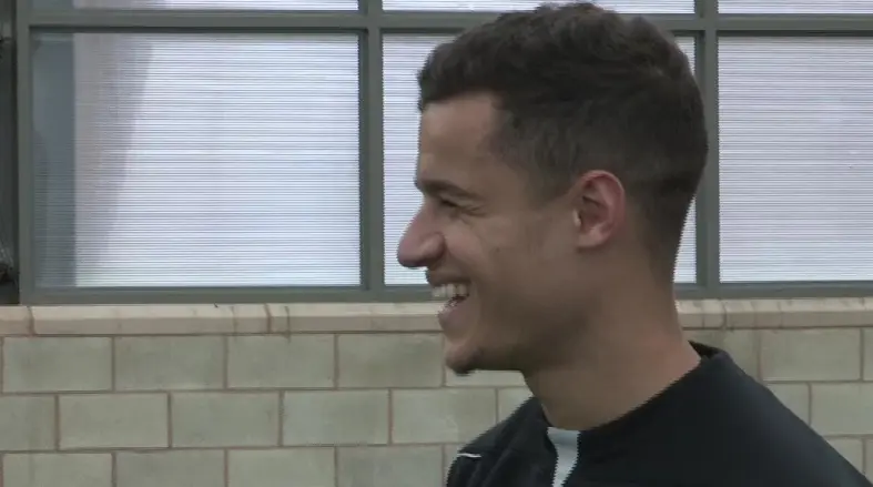 Liverpool Players Take the ‘Dizzy Pens’ Challenge