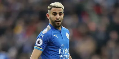 Liverpool should look to sign Riyad Mahrez