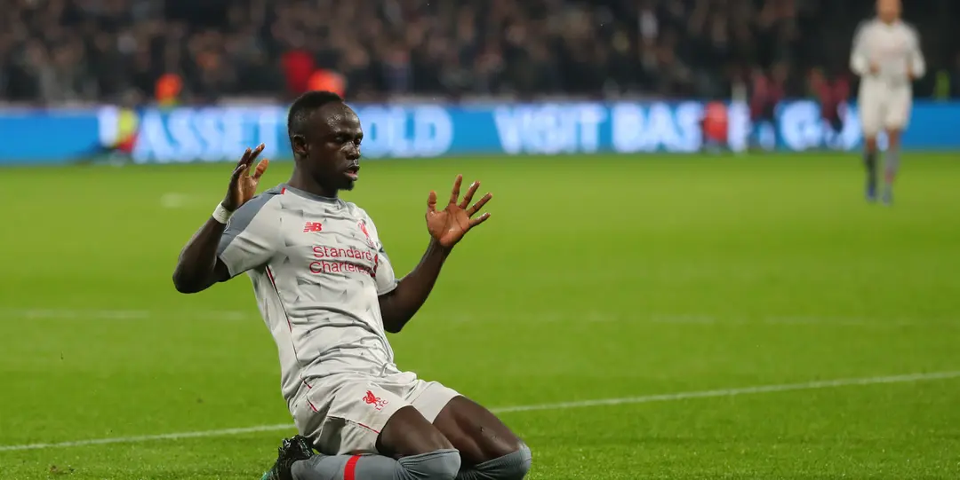 Mane pokes fun at United after PSG defeat