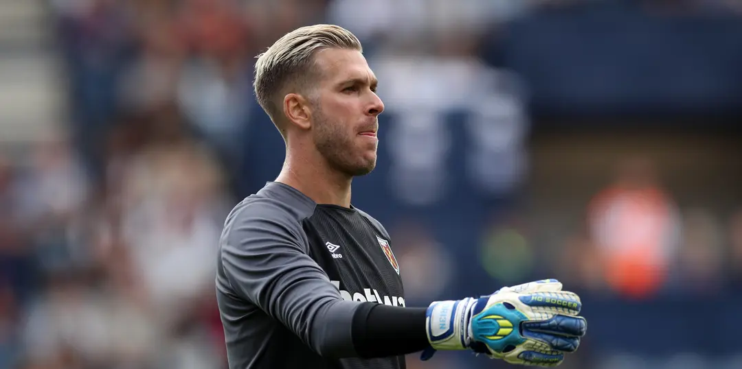 Liverpool announce Adrian signing: Fan Reaction