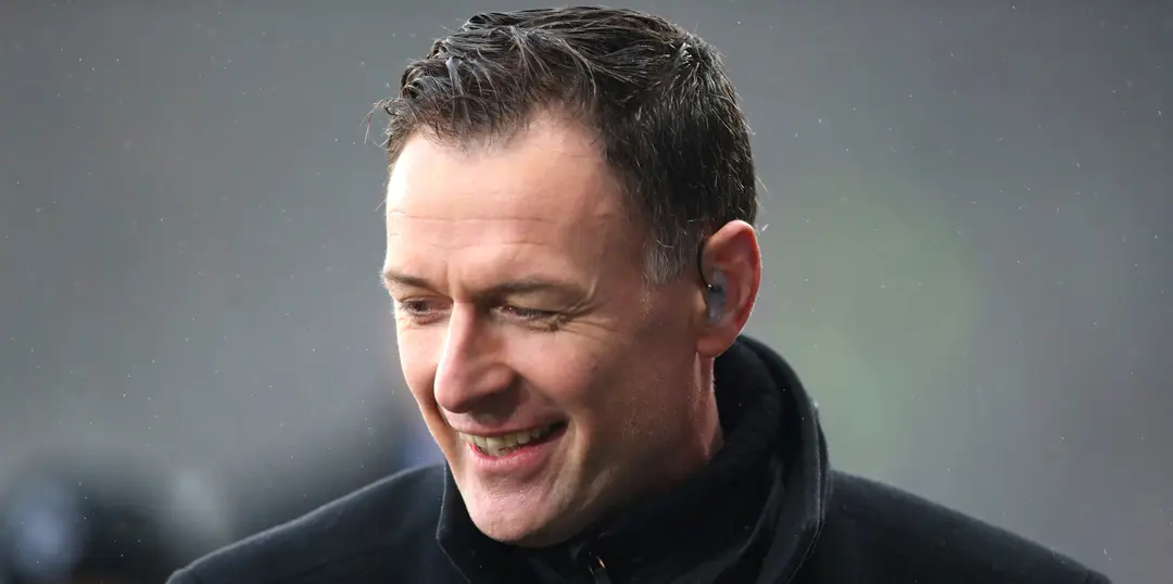 Chris Sutton praised by fans for his previous comments on Virgil van Dijk