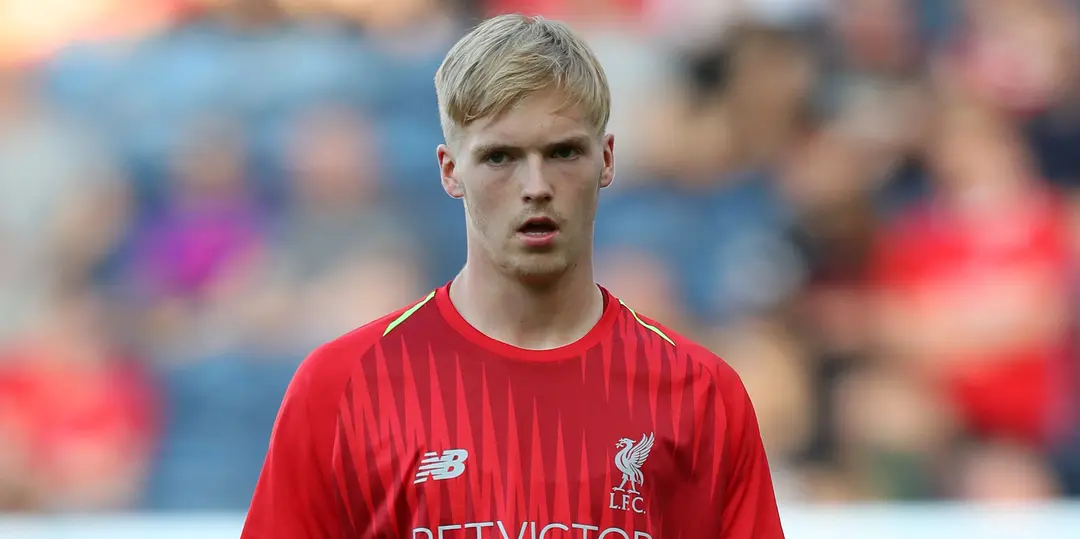 Liverpool fans react as Kelleher’s footwork draws comparisons with Alisson