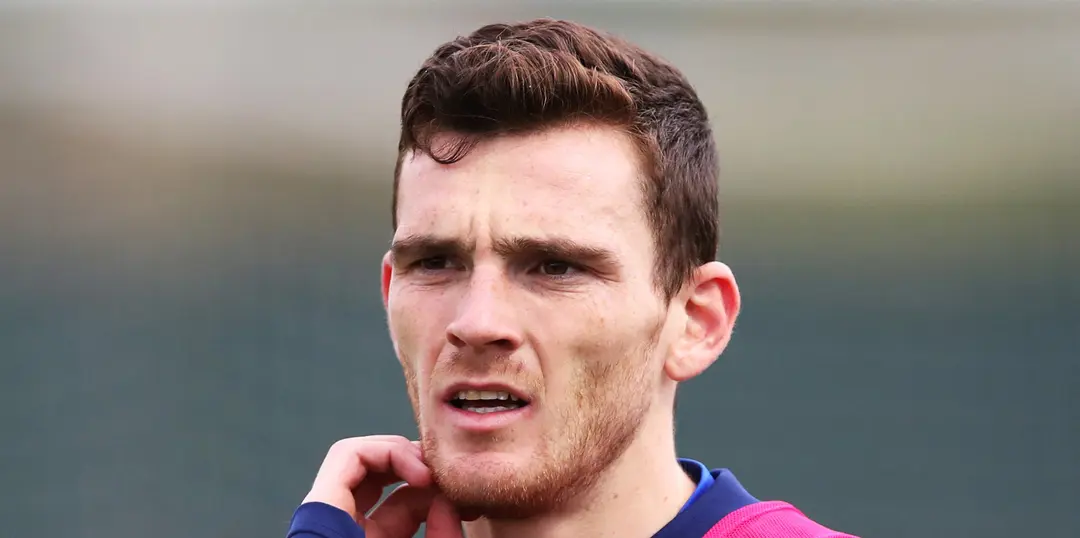 Scotland manager Clarke defends Robertson after recent criticism