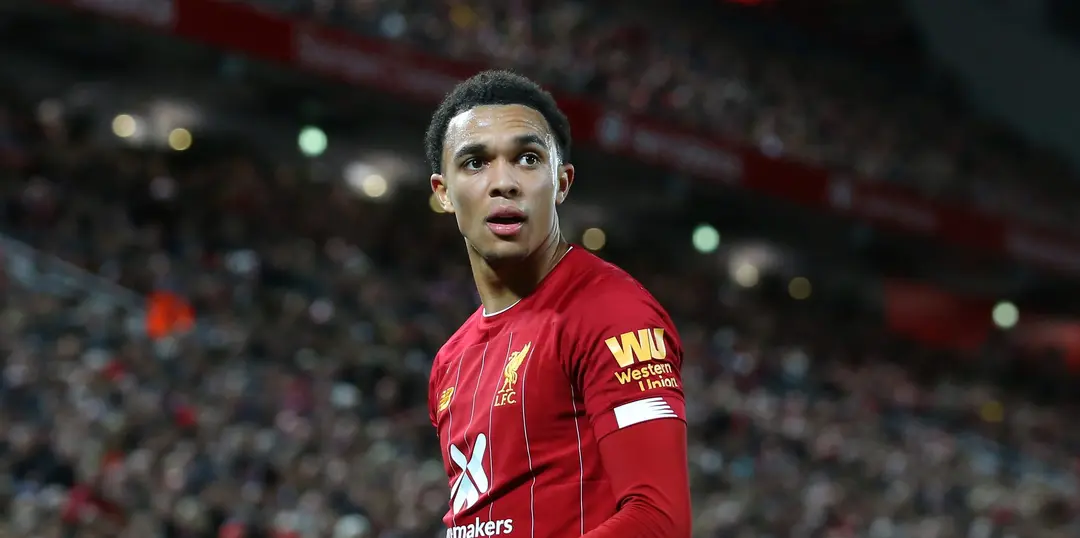 Alexander-Arnold “one of the best I’ve ever seen”, claims Neville