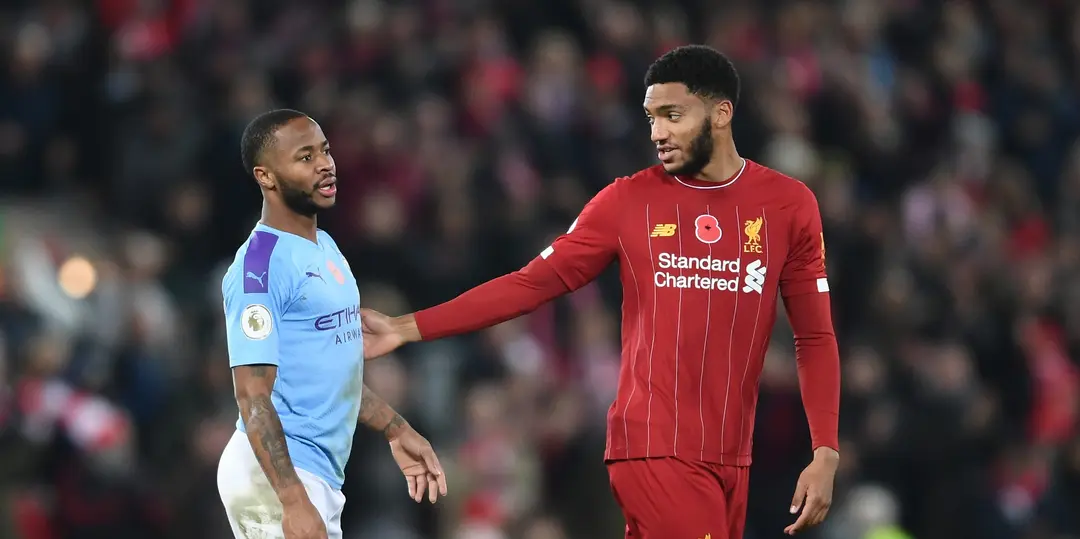 Gomez suffers scratch by the eye after Sterling bust-up