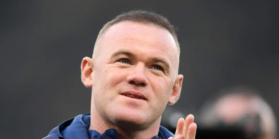 Rooney tips Everton to draw with Liverpool